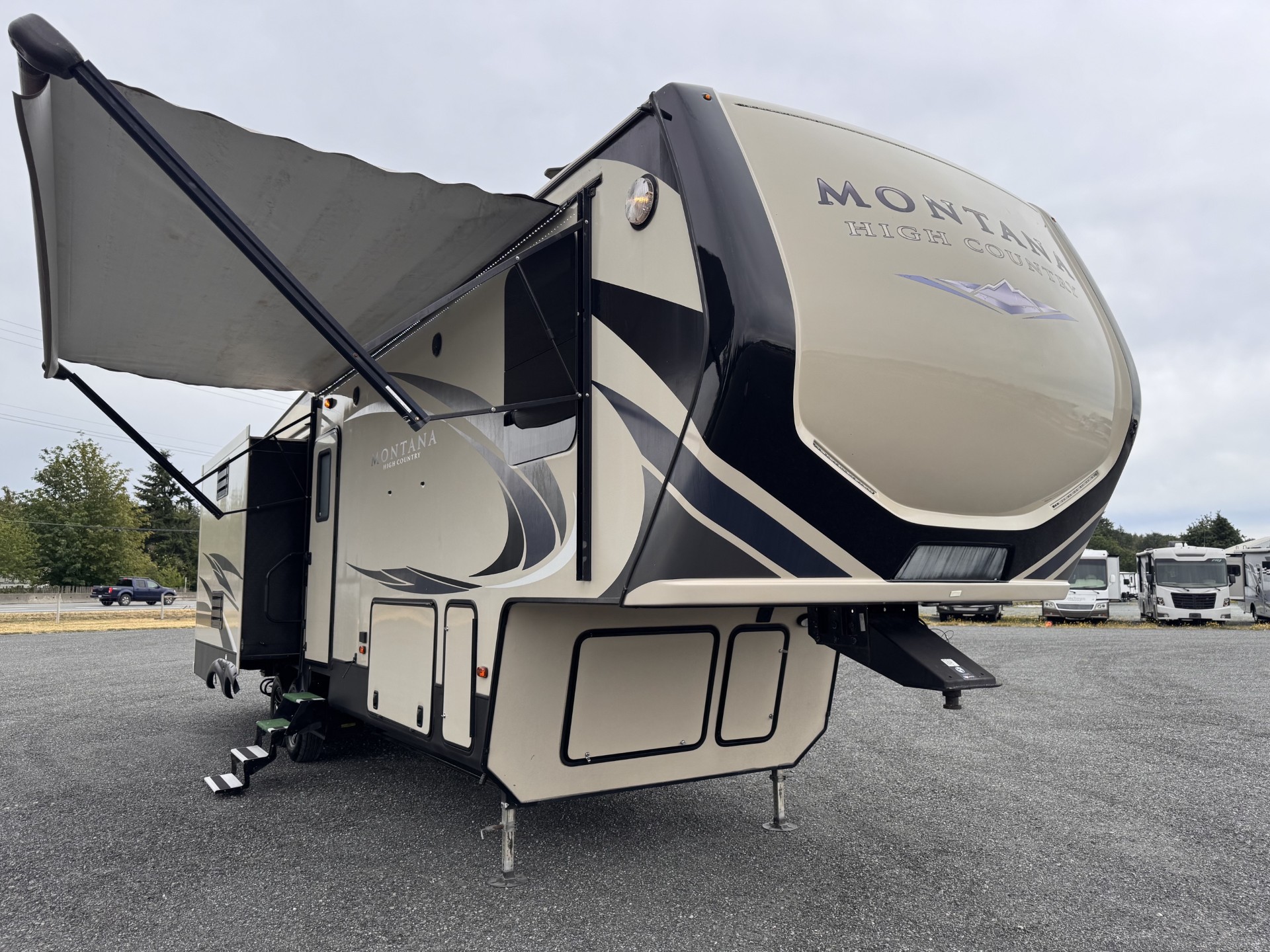 2018 Keystone RV Montana High Country 305RL FIFTH WHEEL