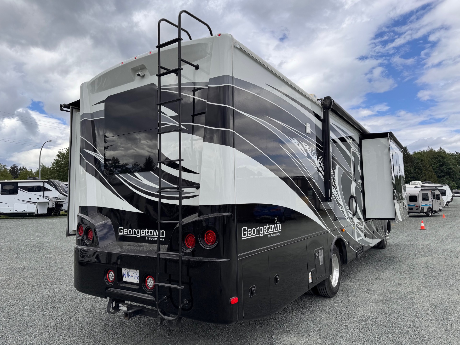 2019 FOREST RIVER Georgetown XL 378TS CLASS A MOTORHOME