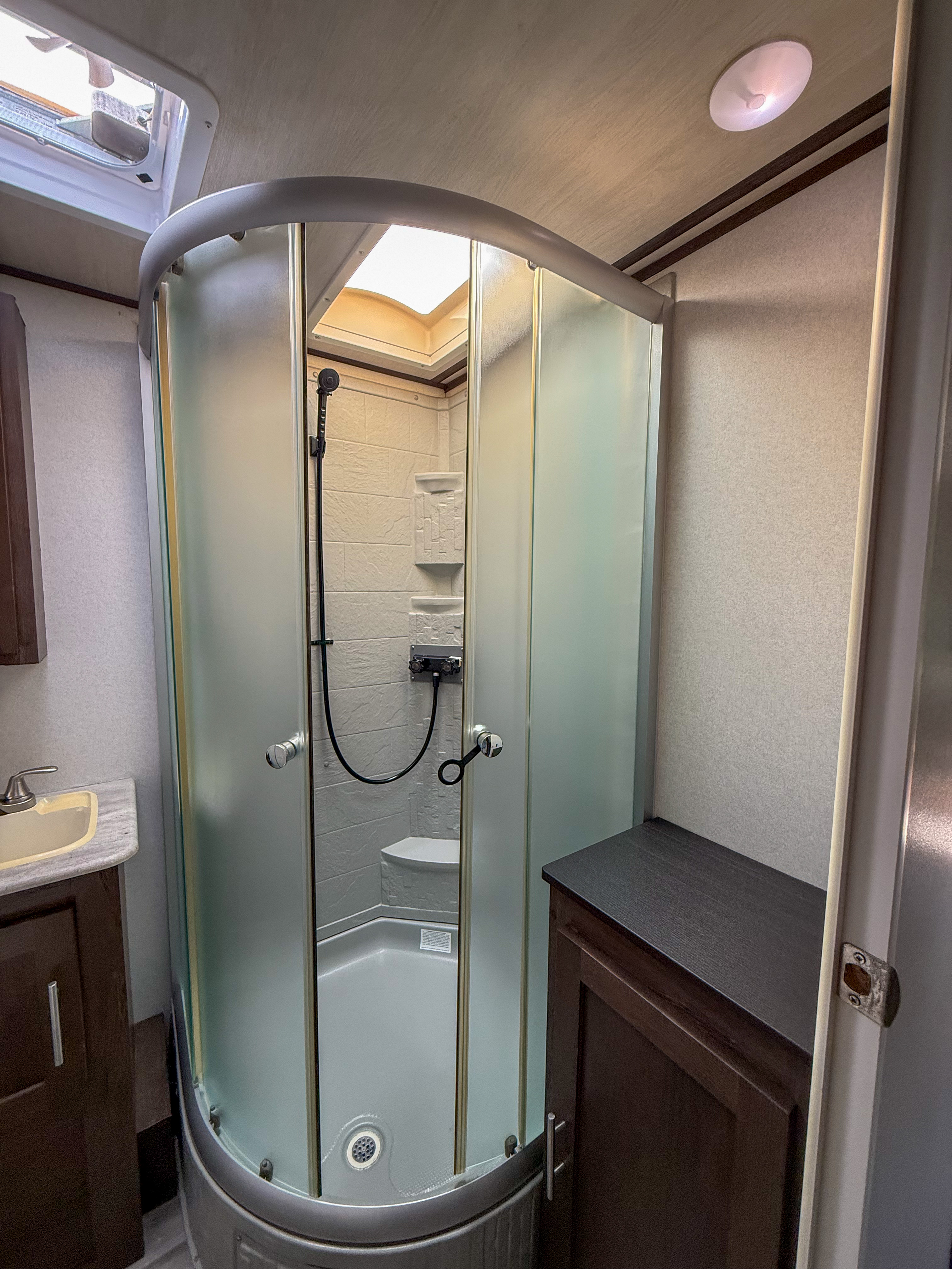 2020 Forest River WILDWOOD HERITAGE GLEN HYPER-LITE 24RKHL TRAVEL TRAILER