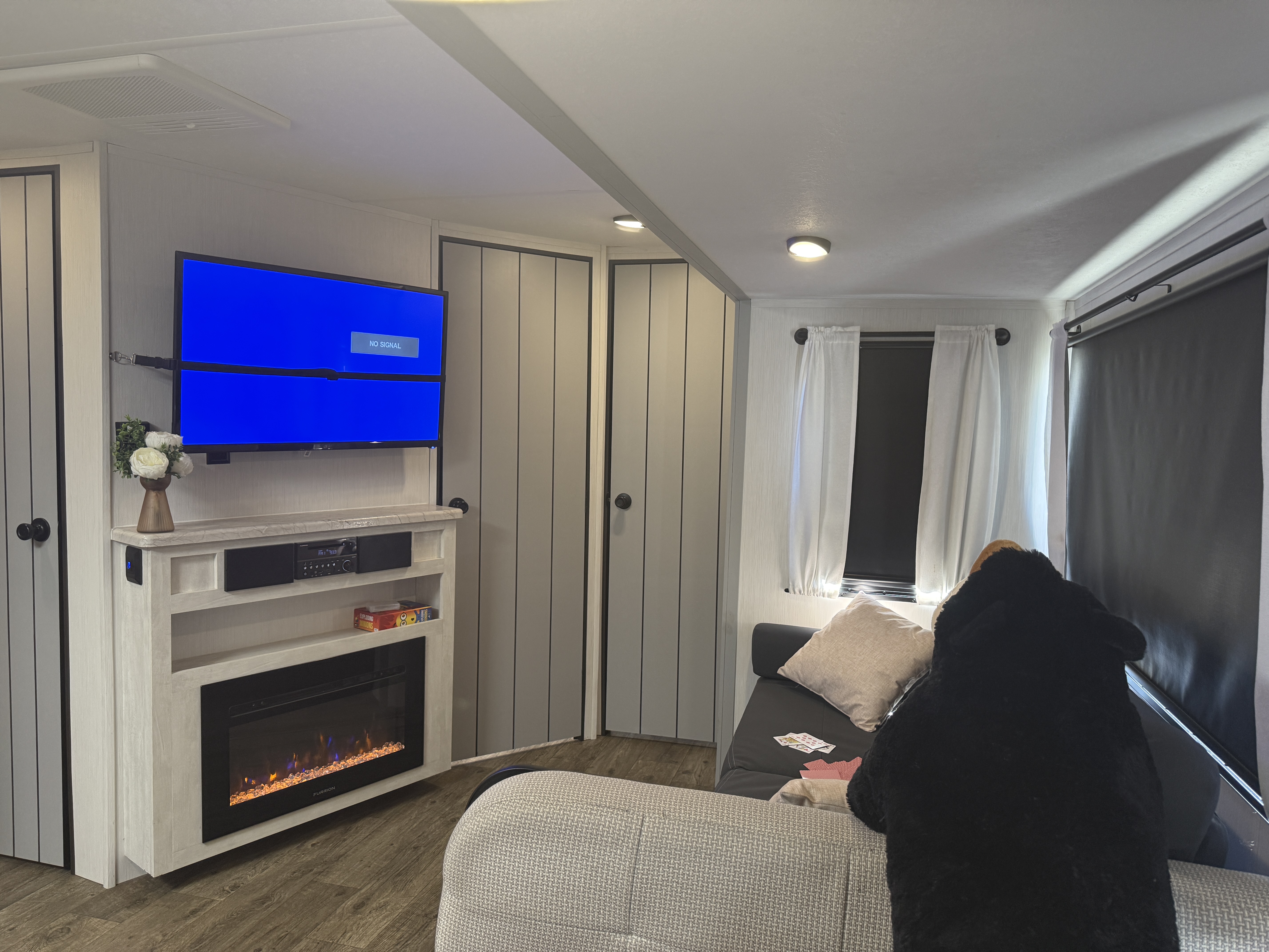 2021 Forest River ISLAND VIBE 27FK TRAVEL TRAILER