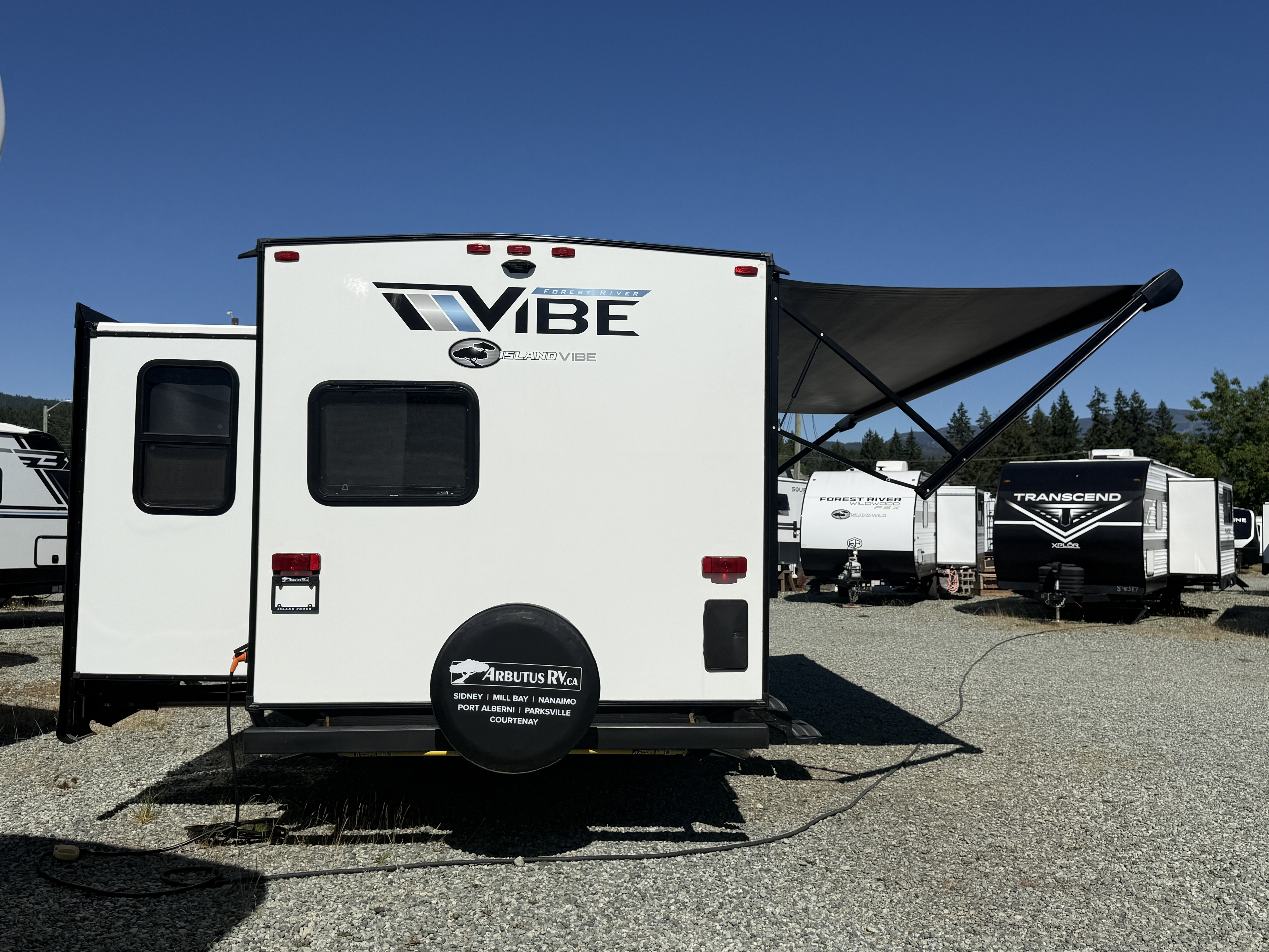 2021 Forest River ISLAND VIBE 27FK TRAVEL TRAILER