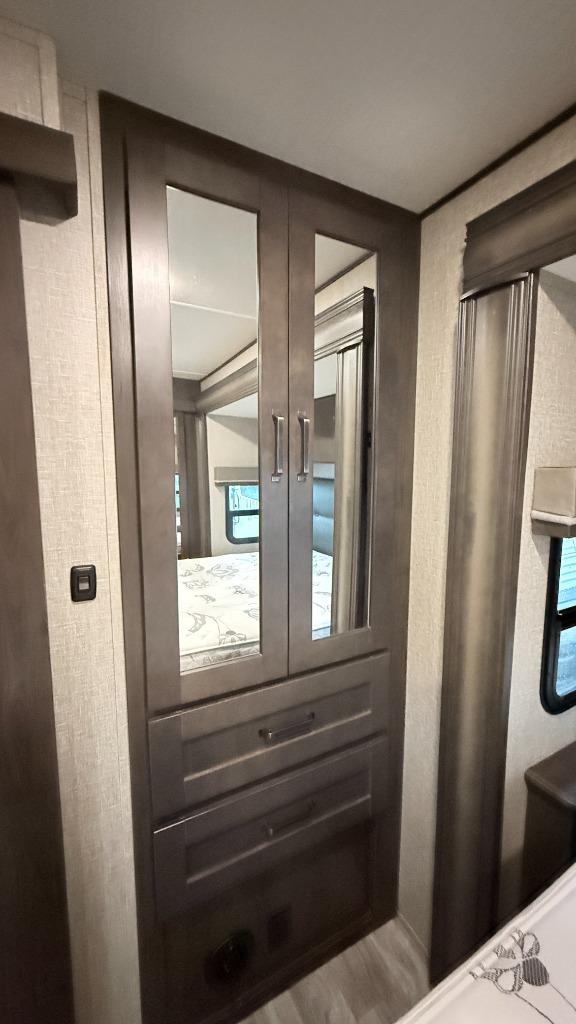 2021 GRAND DESIGN Reflection 315RLTS TRAVEL TRAILER