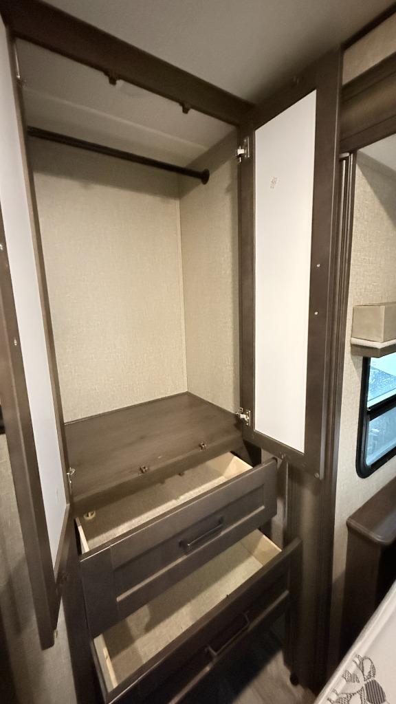 2021 GRAND DESIGN Reflection 315RLTS TRAVEL TRAILER
