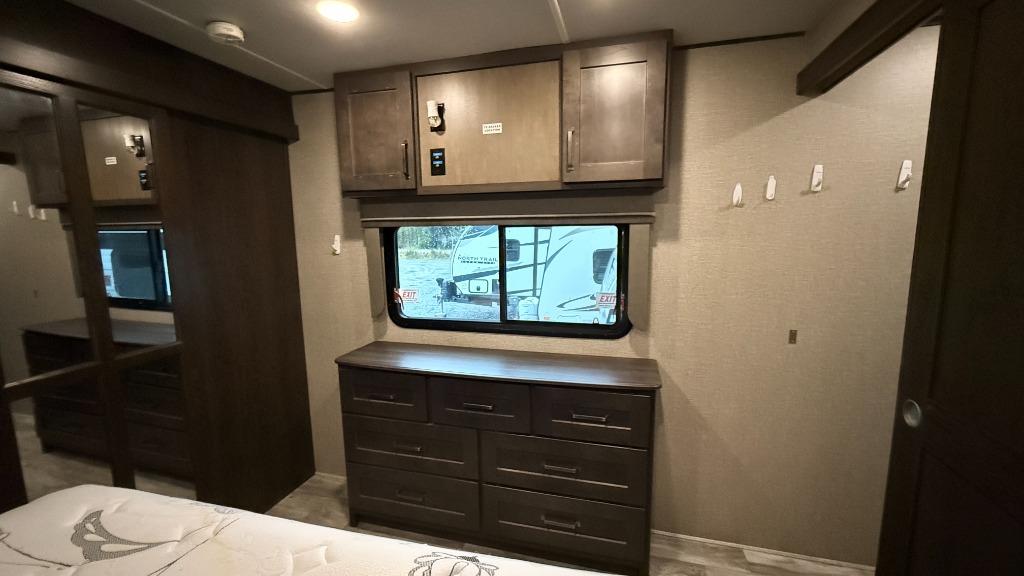 2021 GRAND DESIGN Reflection 315RLTS TRAVEL TRAILER