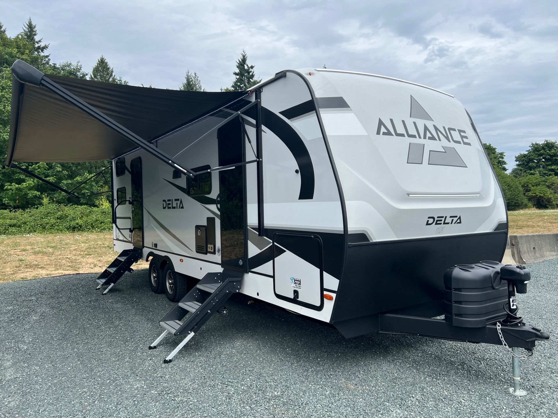 2024 Alliance Delta Travel Trailer