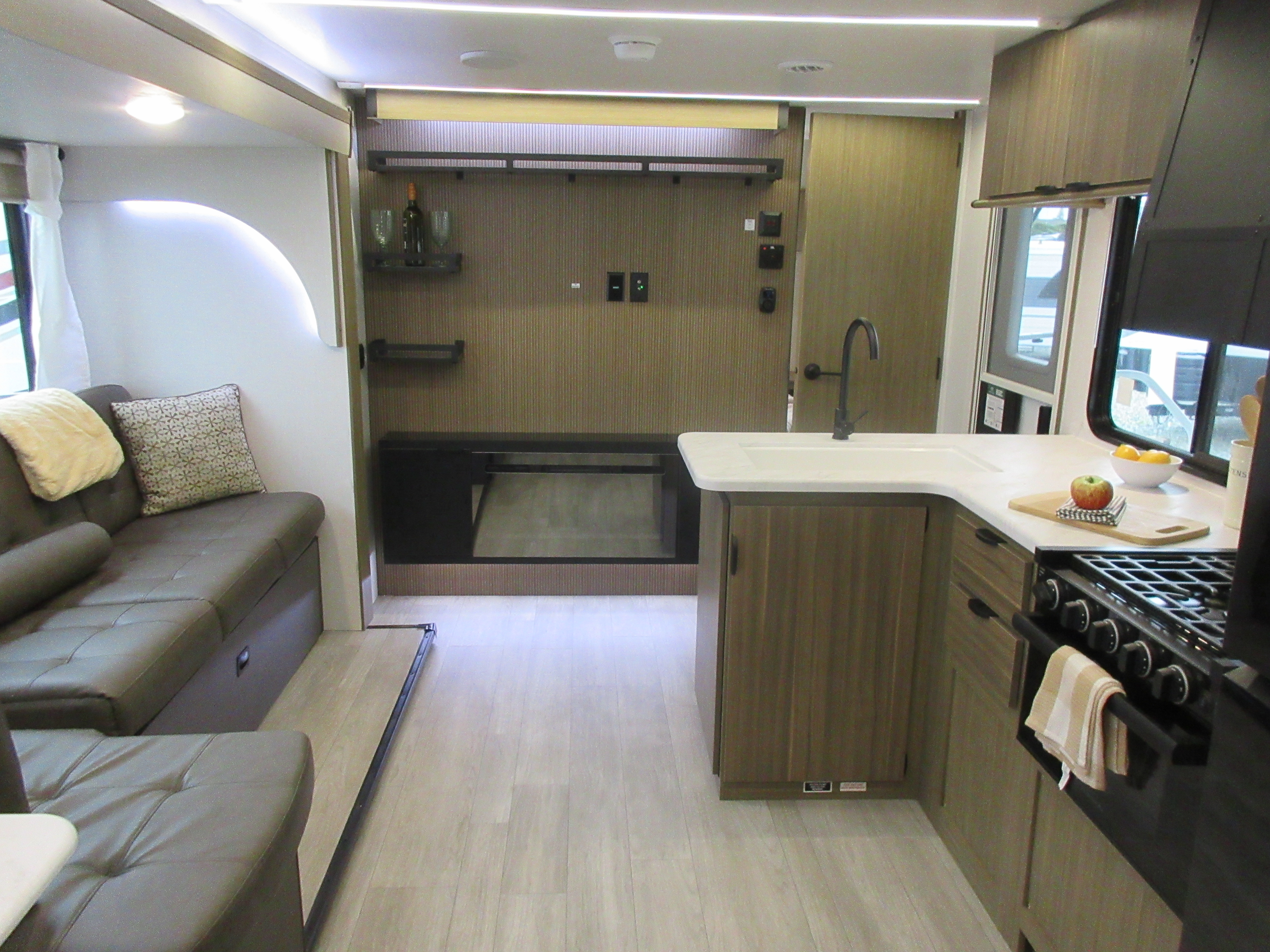 2026 Forest River ISLAND WILD 263BHXL Travel Trailer