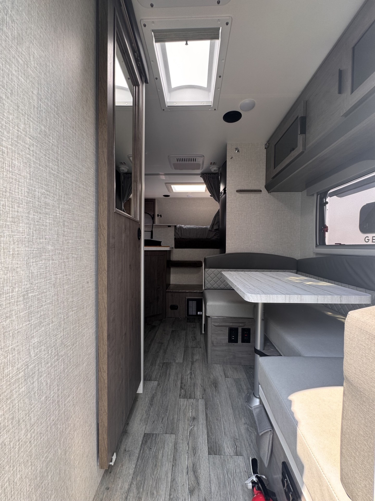 2027 Lance 850 Truck Camper