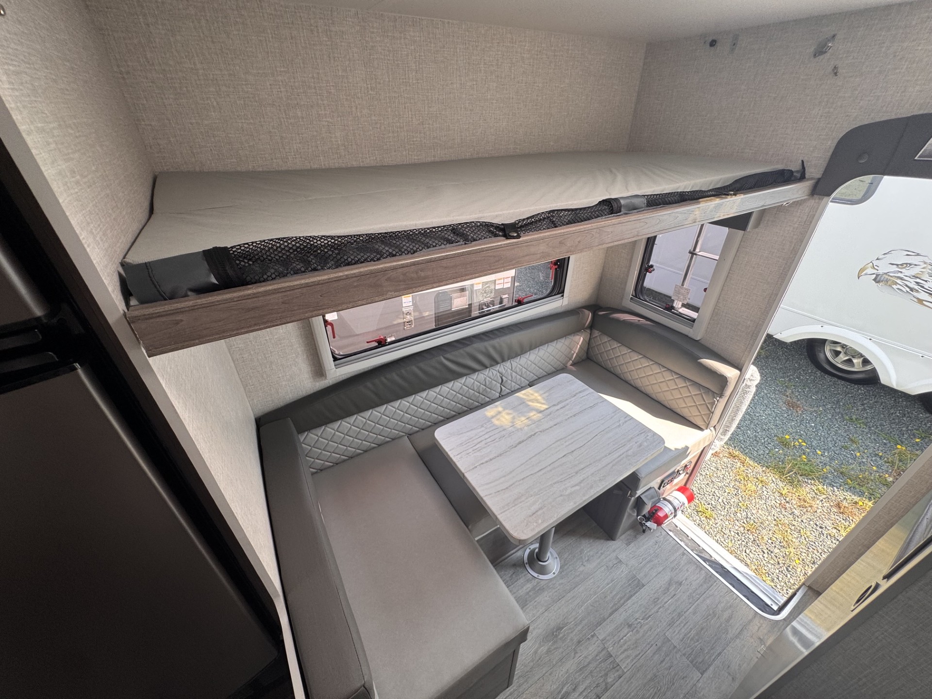 2027 Lance 850 Truck Camper