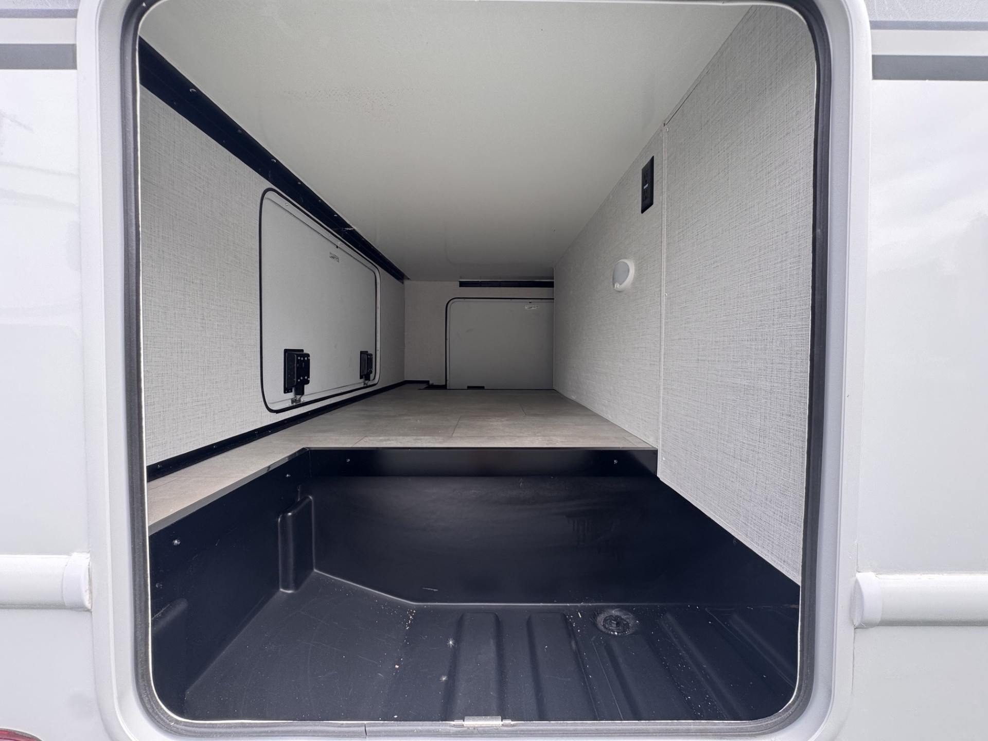 2027 Thor Motor Coach Chateau 25Z CLASS C MOTORHOME