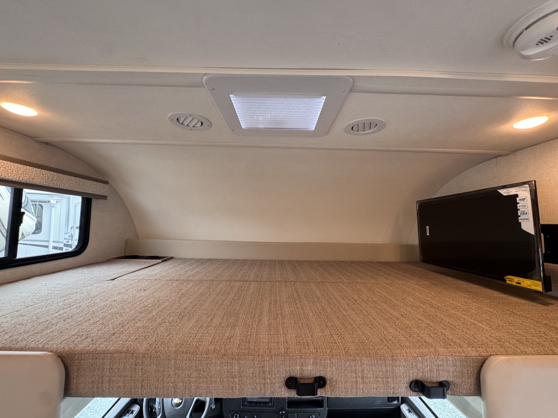 2027 Thor Motor Coach Chateau 25Z CLASS C MOTORHOME